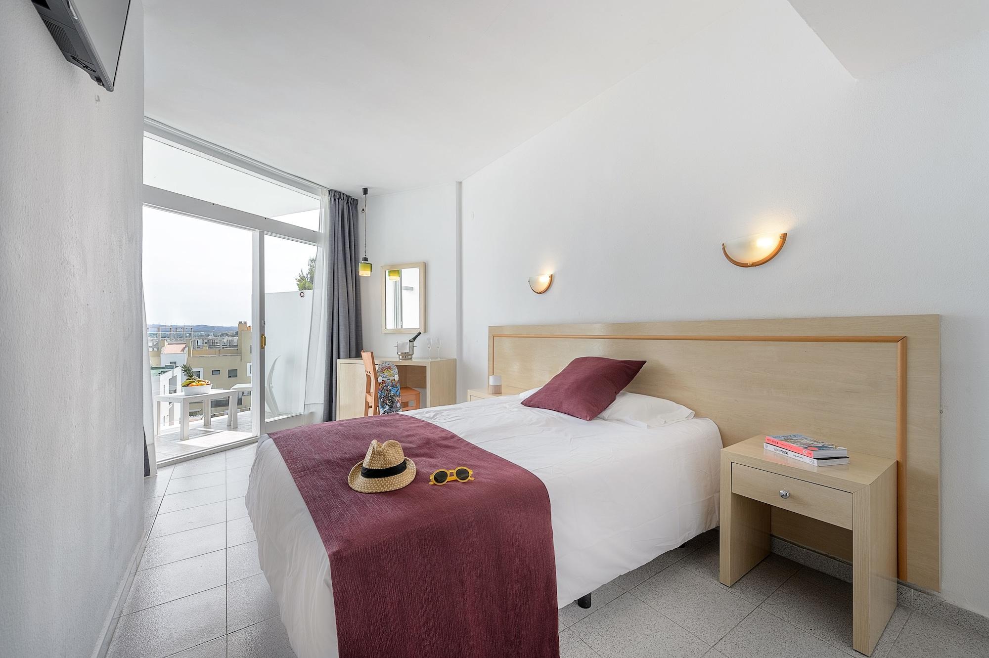 Hotel Vibra Riviera サンアントニオアバド エクステリア 写真