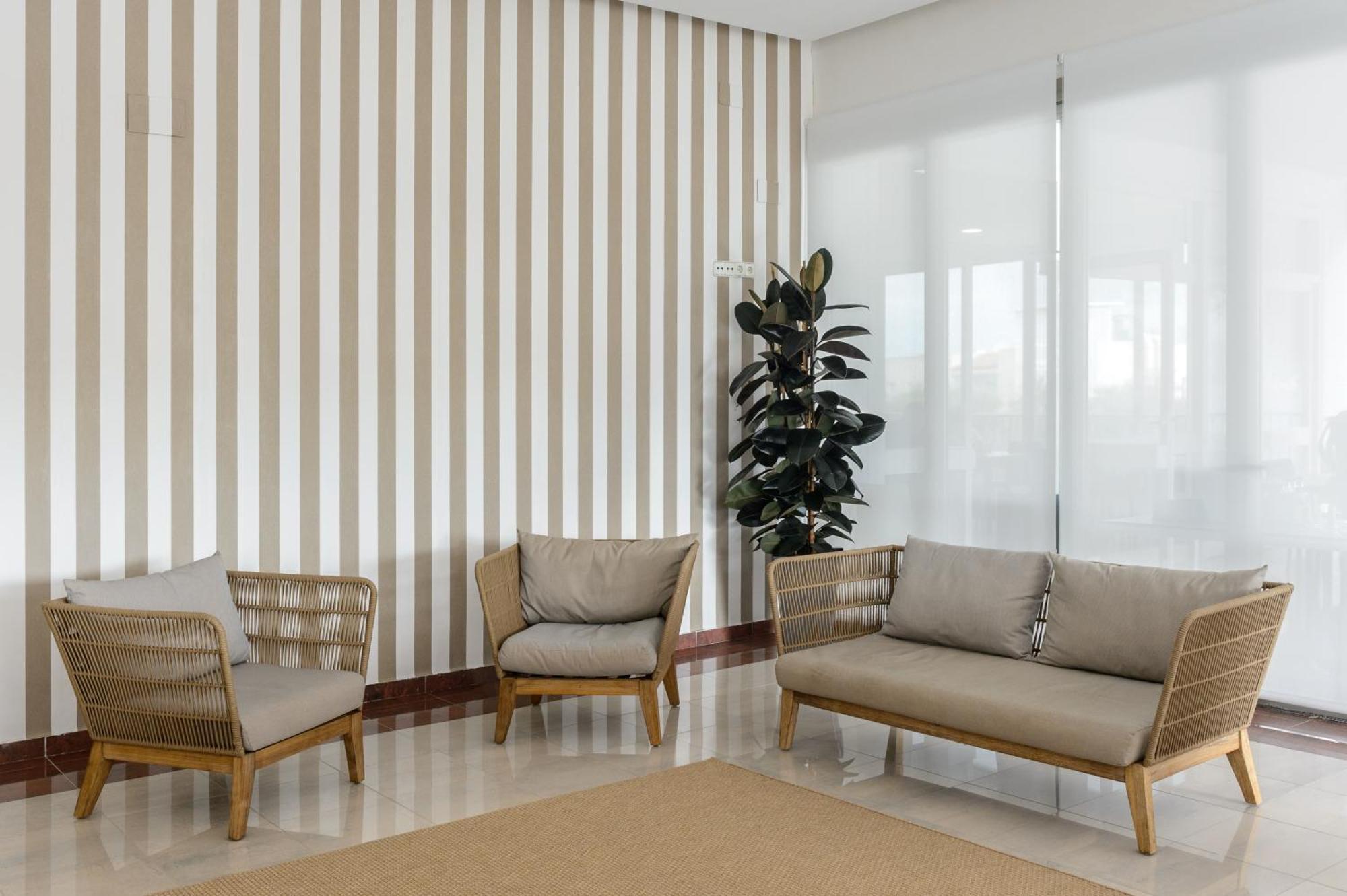 Hotel Vibra Riviera サンアントニオアバド エクステリア 写真