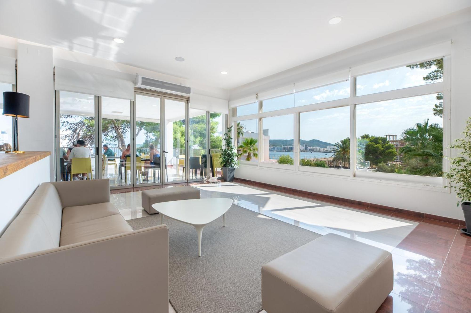 Hotel Vibra Riviera サンアントニオアバド エクステリア 写真