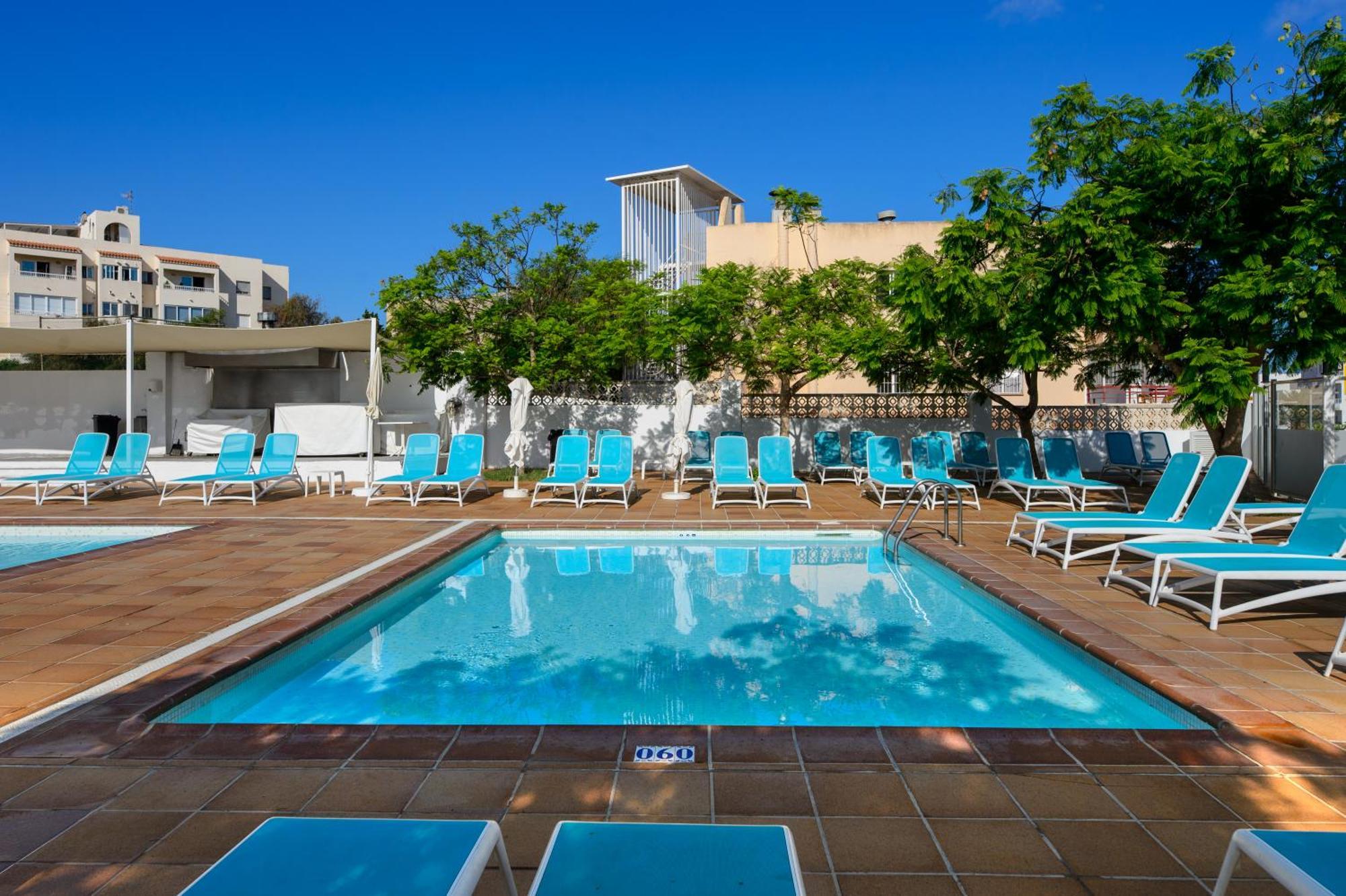Hotel Vibra Riviera サンアントニオアバド エクステリア 写真