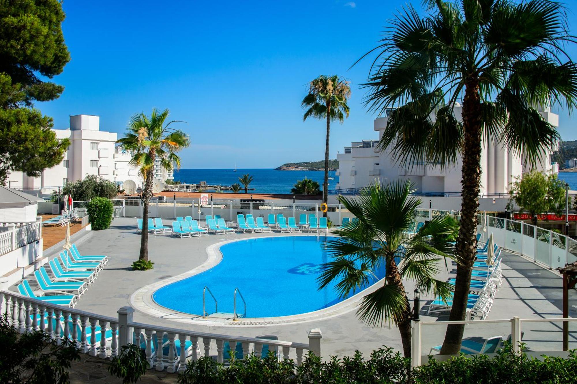 Hotel Vibra Riviera サンアントニオアバド エクステリア 写真