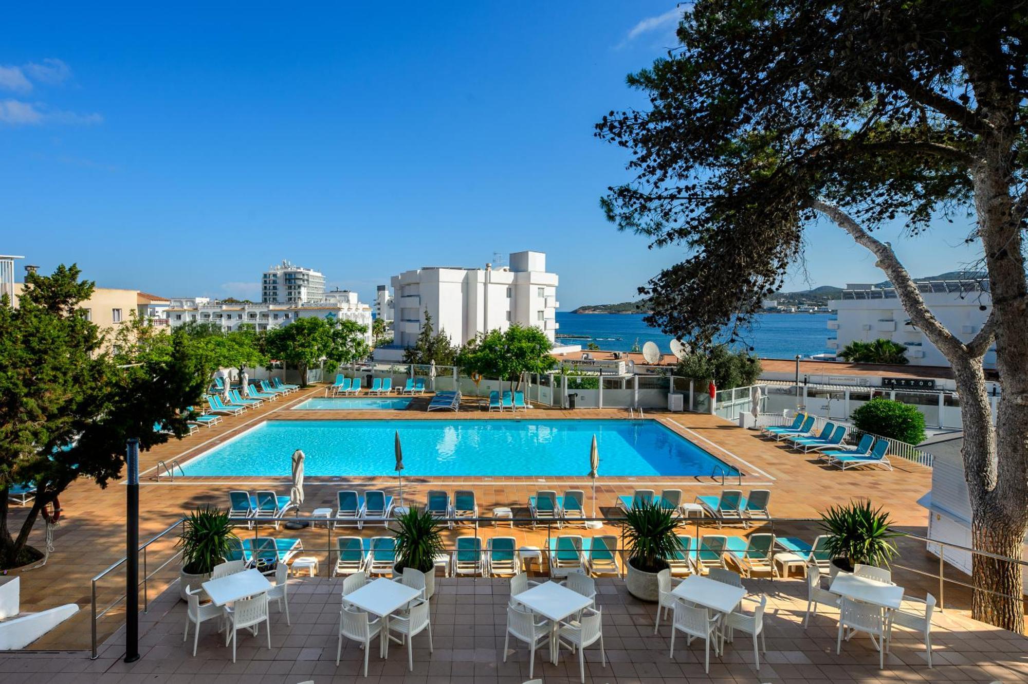 Hotel Vibra Riviera サンアントニオアバド エクステリア 写真