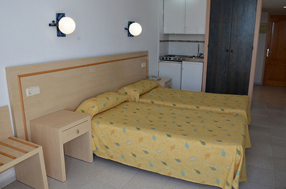 Hotel Vibra Riviera サンアントニオアバド エクステリア 写真